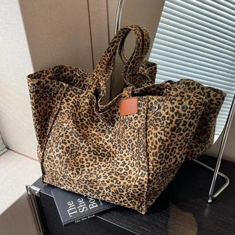 Vintage Leopard Print Women's Handbag Fashion Large Capacity Leopard Print Canvas Bag Underarm Bag Large Shopping Bag Women' Bag - Image 4